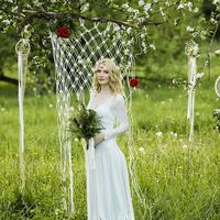 свадебное платье в стиле бохо в наличии, размер 42-44, рост 175-185, цена 28000р.
